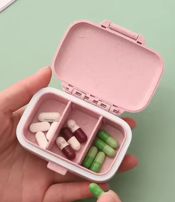 PILL ORGANIZER