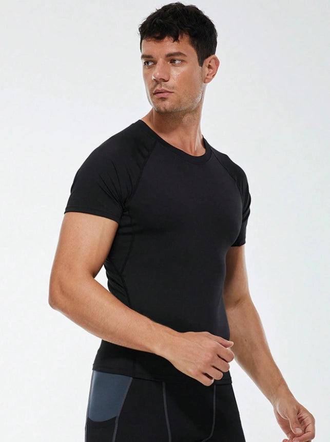 Men’s slim fit T-shirt - breathable and shape-enhancing - Shirtech
